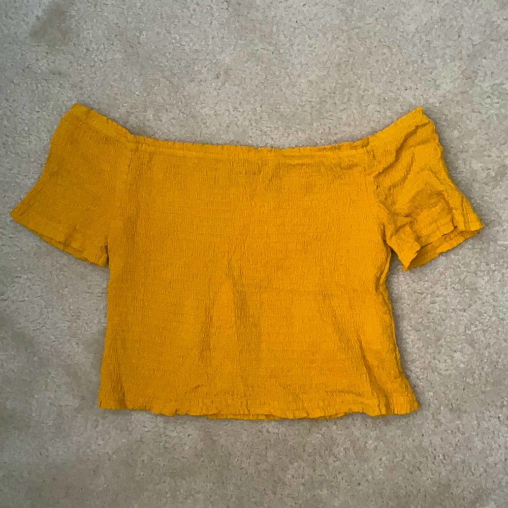 rue 21 crop top